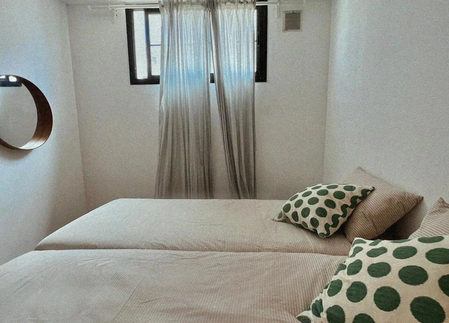 Hostal Albergue Blueadventure Surf House Corralejo